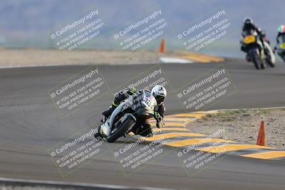 media/Sep-24-2022-CVMA (Sat) [[a45f954247]]/Race 15 500 Supersport-350 Supersport/